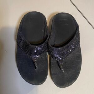 🍄Fitflop Black Sequin Slippers